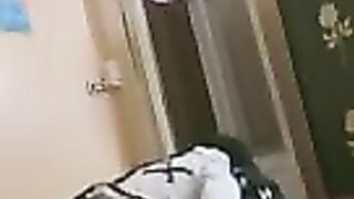 سكس مصري شاب مصري ينيج صديقته الممحونه